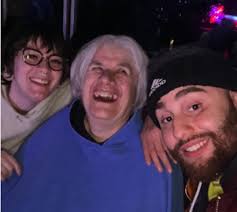 Susan Cayer's Instagram, Twitter & Facebook