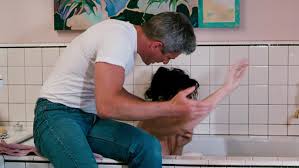 Nancy Travis nude, Annabella Sciorra nude – Internal Affairs (1990)