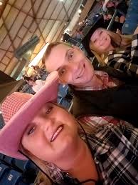 Sandy Catlin (@sandy_catlin)