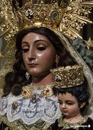 De arriba a abajo, de izquierda a derecha: Virgen Del Carmen Coronada Reina De Las Huertas Agrupacion De Hermandades Y Cofradias De Almeria