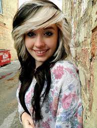 Black Hair With Blonde Highlights For 2021 Pretty Designs Haar Styling Haarfarben Frisuren 2014