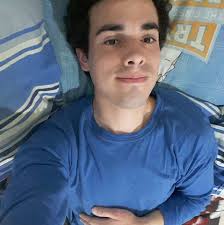 ⏰ Lectura corta en inglés para principiantes 💛 . . . #ingles  #cursodeingles #aprendeingles #inglesfacil #inglesrapido