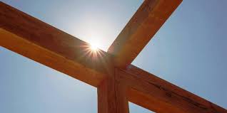 American post & beam® is a national custom post and beam design, manufacturing and building company. Post And Beam Vs Timber Frame Structures The Difference Yankee Barn Homes