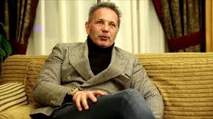 Unica presenza sui social network e l'universo. Interview Sinisa Mihajlovic Une Part De Moi Est Morte Youtube