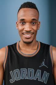 Today Anthony Marshon Davis Jr. returns -now as a rival- to the court where  he hung a champion's banner and where someday his #3 jersey will be retired  alongside the King's. What's