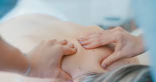 Als heilmasseurin und gewerbliche masseurin widme ich mich sowohl der behandlung als auch der prävention von schmerzen des bewegungsapparats. Massagemethoden Fur Zuhause Www Emotion De