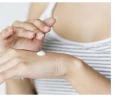 ٢٧ جمادى الآخرة ١٤٤٢ هـ. 9 Cara Memutihkan Kulit Tangan Dan Kaki Yang Belang Dalam 1 Minggu Lifestyle Liputan6 Com