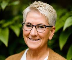 Marcy Kraft's Instagram, Twitter & Facebook