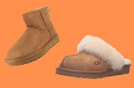These boots began to gain popularity in the 1960s when surfers wore them as the perfect remedy for their cold, wet feet, and it wasn't long before everyone wanted to buy ugg shoes, not just surfers. Uggs Black Friday Sale 2020
