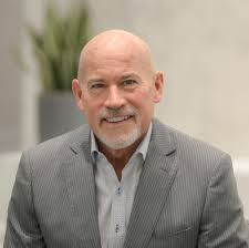 Sean Stenger's Instagram, Twitter & Facebook