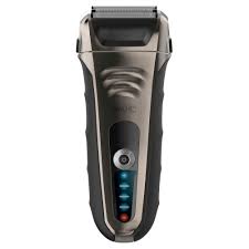 The wahl shaver has an onboard rechargeable battery, so you can have it ready whenever you need. Upc 043917101996 Wahl Smart Shave Foil Shavers For Men Rechargeable Waterproof Wet Or Dry Lithiu Upcitemdb Com