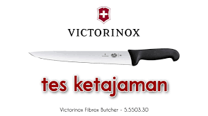 Pisau ini flexible dan tajam, sehingga proses melepaskan kulit tidak tersendat. Sembelih Sapi By Victorinox Cap Payung By R1n4l Channel