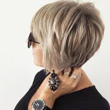 Short haircuts for women can be a huge dilemma, especially for the owners of long and thick hair. 40 Chic And Classy Short Hairstyles For Women Over 50 Short Layered Bob Hairstyles Hair Styles Short Bob Haircuts