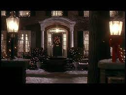 The Home Alone House For Sale In Winnetka Illinois Home Alone Home Alone Movie Watch Home Alone