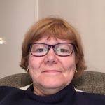 Hilary Mack's Instagram, Twitter & Facebook