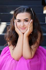 Priscilla Halverson's Instagram, Twitter & Facebook