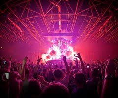 This Concert Must Have Been Crazy Concert Lights Morepinkbda Color Of Life Concert Night Life