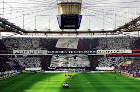 Fan Choreografien Im Stadion Die Schonen Seiten Der Kurven Eintracht Frankfurt Stadion Eintracht Frankfurt Eintracht