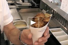 Capucin Garni A L Aligot Truffe Noire Par Andre Bras Capucin Toulouse Ingredients Pour 4 Capucins 60 G De Farine De Sarrasin 120 G Capucin Recette Truffe