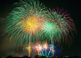 Le feu d'artifice aura lieu le mercredi 14 juillet vers 22h30. Nxrto8cytqjpum