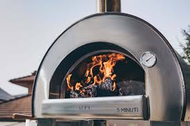 Below, we give a brief overview of the major benefits and features of zeno. The Key Features That The Best Wood Fired Pizza Ovens Should Have Alfa Forni