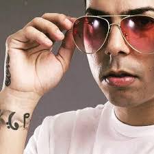 Wilfredo Salgado's Instagram, Twitter & Facebook