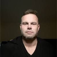 Jeff Thames's Instagram, Twitter & Facebook