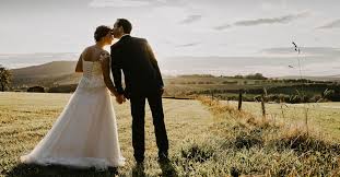 Fotograf für eure hochzeit, wunderschönes hochzeitsvideo und babyfotos. Hochzeitsfotograf Hochzeitsreportagen Hochzeitsfotografie Fotostudio Lichtecht Annaberg Buchholz Fotograf Fotografie Chemnitz