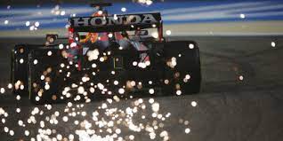 Max verstappen starts in pole position as formula one returns in bahrain. Rlpohvnm3ztjim