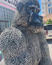 Super cool statue at Sunwest Silver