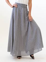 Black And White Gingham Midi Skirt Pin By Allison Litera On Classic Chic Spring Trends Outfits Ball Skirt Agnes Dora