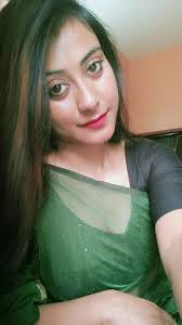 Maitrayee Chatterjee (@chatterjeemaitrayee)