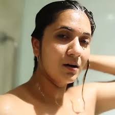 Pooja Laxmi Joshi Shower on Her Fliz Movies: Celebrity Porn