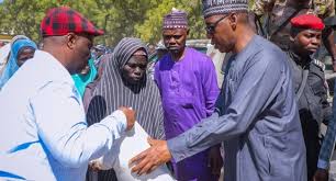 Shares based on permissible work, such as companies that deal with transportation, shipping, manufacturing clothing, tools. Zulum Shares Food Cash To 1 200 Returnees In Former Boko Haram Held Areas Muslim World