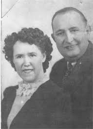 Another picture of my grandmother Garnet Cotter Kelly of Malden, WV. Her  mother was a Kinsolving.