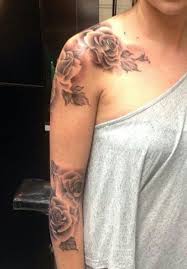 Jaaaaaaaah Schon Jaaaaaaaah Schon Today Pin Rosenranke Tattoo Rosen Tattoo Schulter Tattoo Arm Frau Blumen