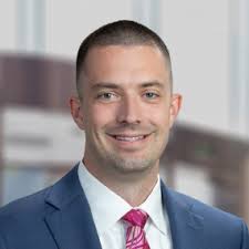 Chris Riedel brings Naval experience to litigation group