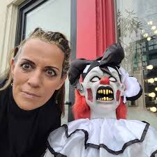 HAPPY HALLOWEEN!! 🎃 👻 🤡 🤮