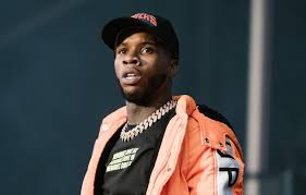 Tory lanez is putting in some serious work right now. Tory Lanez Drops New Project Loner Ft Lil Wayne Quavo Swae Lee Tyga Hiphop N More