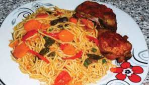 Dambun shinkafa /recipe by chef zeinab by: Yadda Ake Soyayyar Taliya Da Kaza Duniyan Fasaha