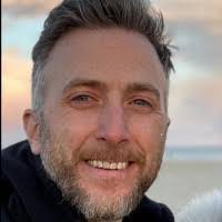 Kristin Langlais's Instagram, Twitter & Facebook