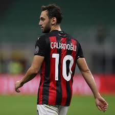 Calhanoglu, 27 years, ac milan ranks 38 in the seria a market value 17.5 m check his profile, stats and in depth player analysis. Hakan Calhanoglu To Manchester United Rumours Don T Add Up