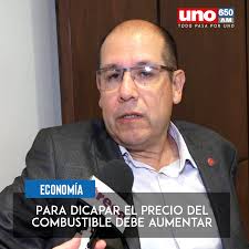 No descartan otra suba del combustible⛽️ ▪️Al respecto, Guillermo Parra,  gerente de Distribuidora de Combustibles Asociadas del Paraguay (Dicapar)  señaló para RADIO UNO que es necesario un nuevo reajuste por cuestiones de