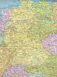 El país comunista extrajo sangre a sus prisioneros y la vendió a alemania occidental para conseguir recursos. Ex Alemania Oriental Y Ex Alemania Occidental Tamano Completo Gifex