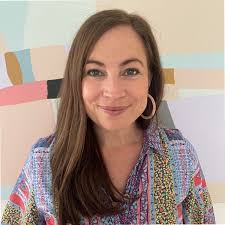 Rebecca Pinney's Instagram, Twitter & Facebook