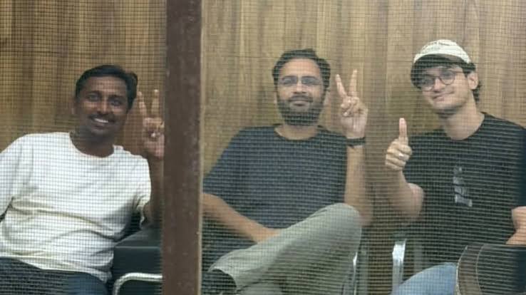 CJP Protest: आशुतोष रांका, सौरव दास को SEM कोर्ट ने 5 दिन की न्यायिक हिरासत में भेजा, पीस बॉन्ड भरकर शिंदे रिहा