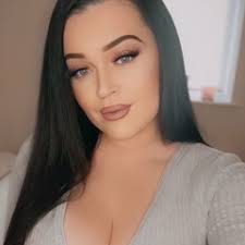 Stream Chloe Marsh music