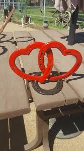 Excellent No Cost Horseshoe Crafts Western Decor Style In 2021 Scrap Metal Art Welding Projects Welding Art