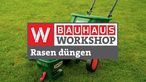 Damit ihnen als kunde die wahl des perfektes produktes etwas leichter moderner fällt, hat unser team abschließend das. Gartenhaus Aufbauen So Geht S Richtig Bauhaus Youtube
