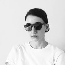 Midnight In A Perfect World: Eddie Bermuda